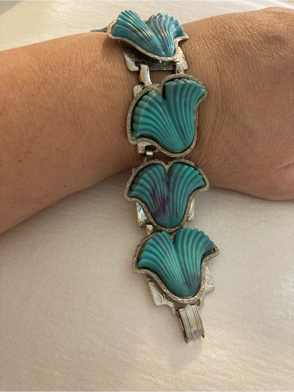 Blue Vintage Thermoset Molded Plastic Bracelet - Picture 6 of 7